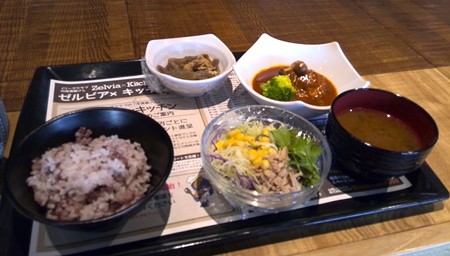 ゼルビアキッチン 昼食