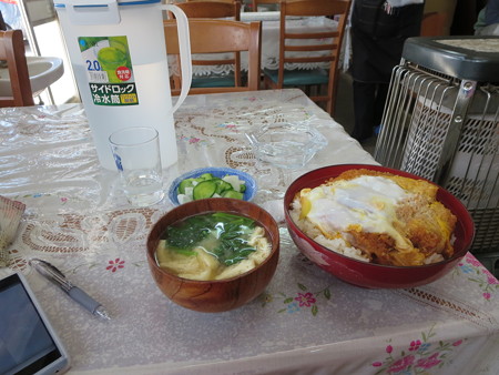 かつ丼@司食堂