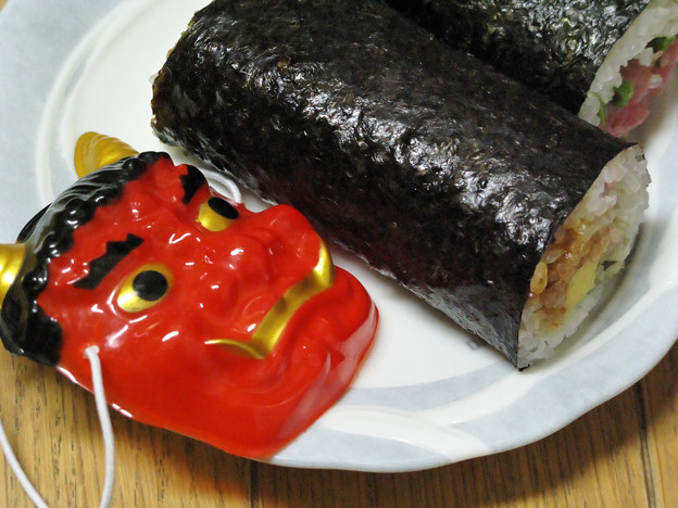Photos: 恵方巻と…