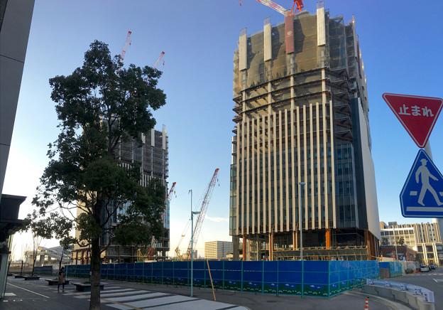 ささしまライブ24:建設途中の複合施設「グローバルゲート」 - 1