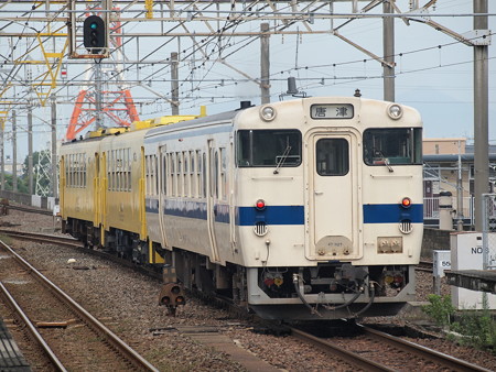 キハ47普通 長崎本線佐賀駅