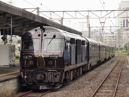 ななつ星 長崎本線長崎駅02