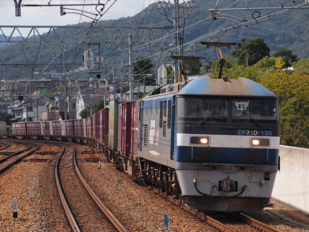 EF210貨物 東海道本線さくら夙川駅01