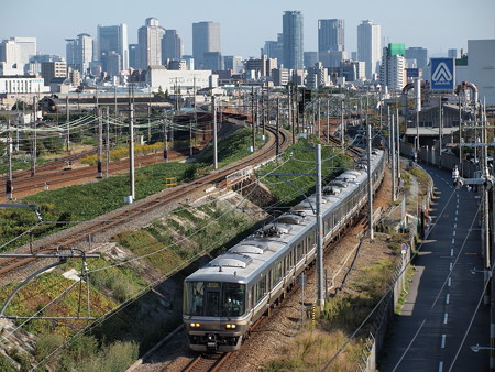 223系丹波路快速 東海道本線塚本~尼崎02