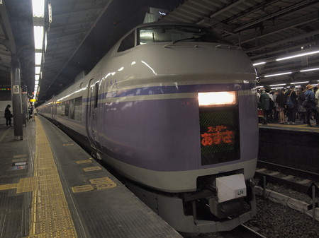 E351系特急スーパーあずさ 中央本線新宿駅02