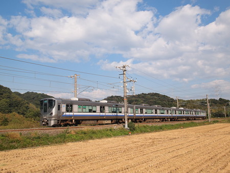 225系普通 紀勢本線黒江~紀三井寺02
