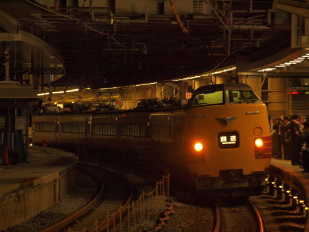 381系特急こうのとり 東海道本線新大阪駅03