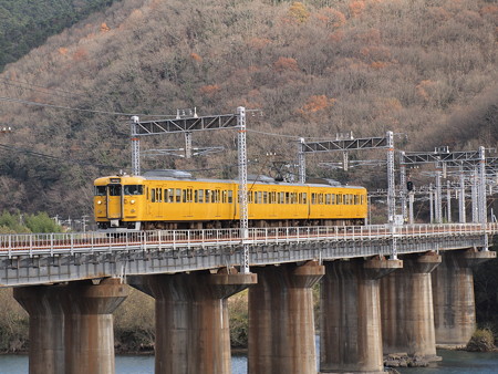 115系普通 山陽本線熊山~万富02