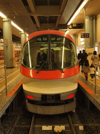 近鉄23000系阪伊乙特急 近鉄大阪線上本町駅