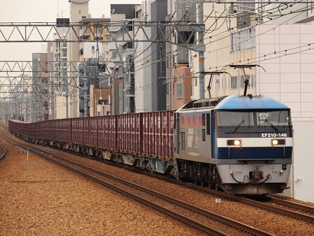 EF210貨物 東海道本線さくら夙川駅01