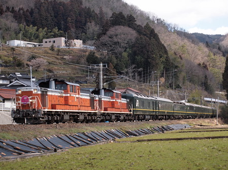 DD51 トワイライトエクスプレス 伯備線足立~備中神代02