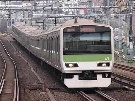 E231系普通 山手線駒込駅 04
