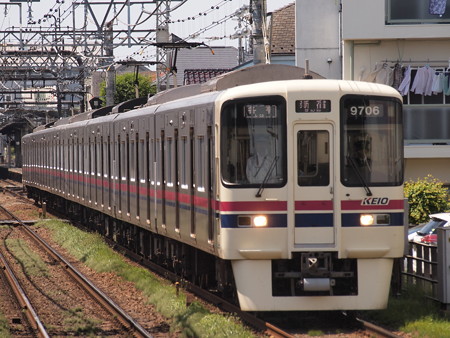 京王9000系各停 京王線西調布駅01