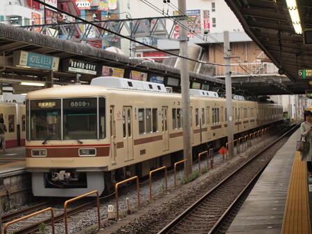 新京成8800形 新京成線松戸駅02