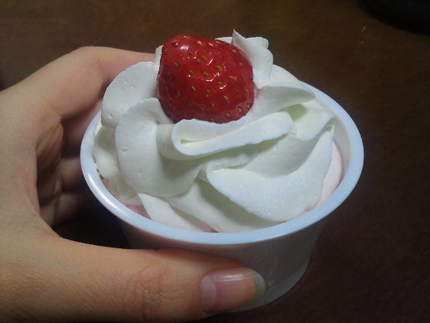 いちご消しゴムプリン食べる 写真共有サイト フォト蔵