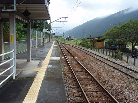 稲子駅