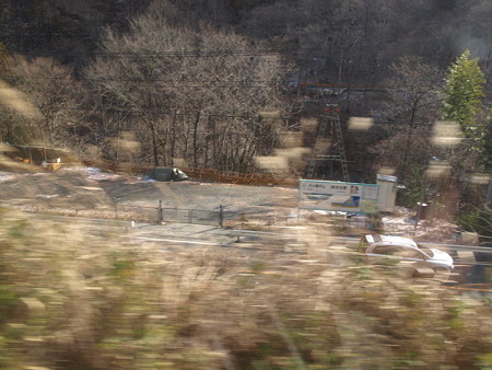 吾妻線の車窓（岩島から川原湯温泉）