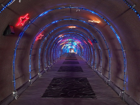 淡島遊歩トンネル