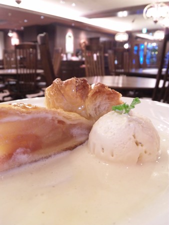 VAN CAFE HOUSE (4)