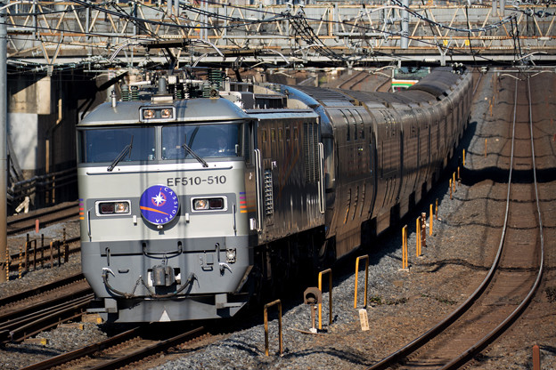 8010レ寝台特急カシオペア@新浦和橋