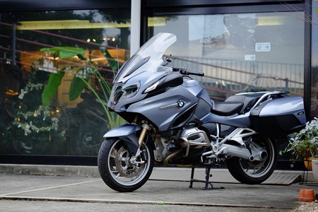 国生 立ちゴケ 付けてて良かった R Styleのエンジンガード バイクで遊ぶにはpro Tec名古屋北とbmw R41も良いのかもしれない