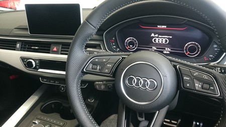 新型A4インテリア