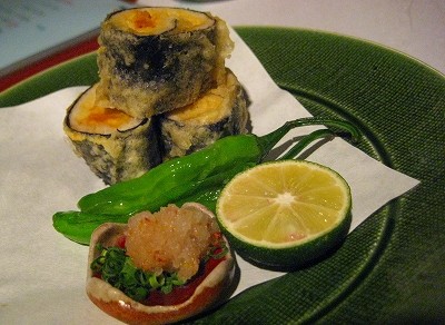ウニと湯葉の巻き揚げ