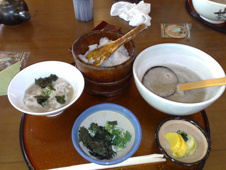 とろろ飯