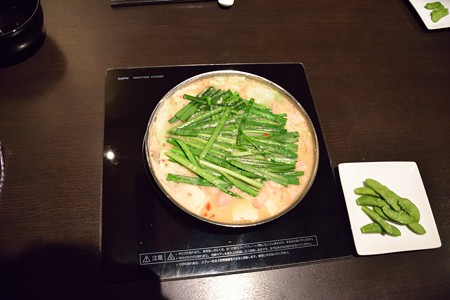 やま中　モツ鍋　（味噌味）