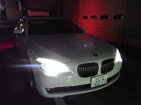 BMW 740i