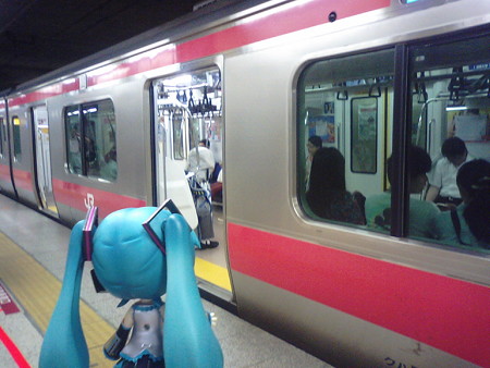 ▲ 東京 6:33 → 蘇我 7:14 681A 快速