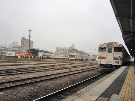 伊勢市駅