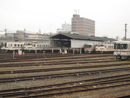 伊勢市駅
