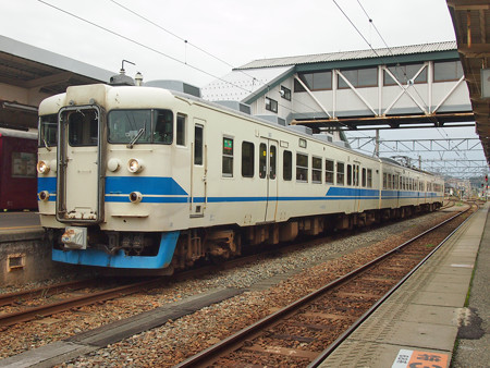 413系