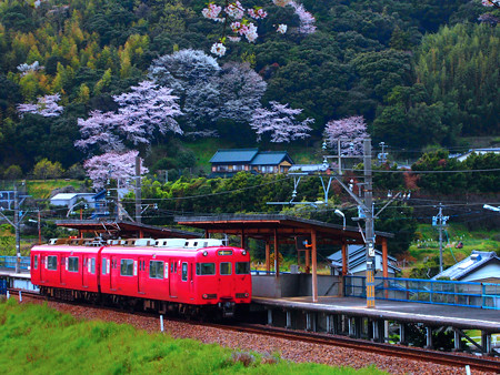 こどもの国駅