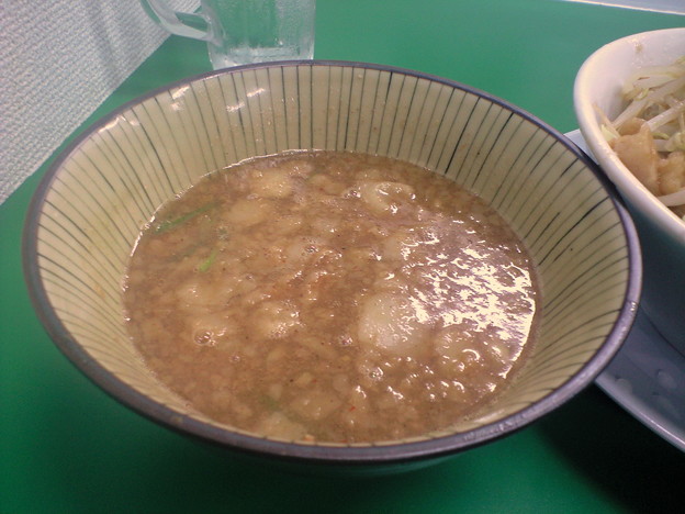 092-02「ラーメンつけ麺 今を粋ろ」つけ汁