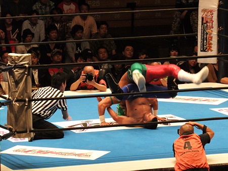 新日本プロレス BEST OF THE SUPER Jr.XIX　Aブロック公式戦 BUSHIvsロッキー・ロメロ (3)