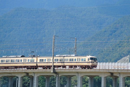 117系