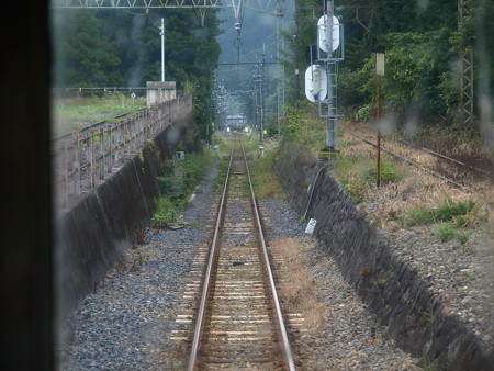 日光線の車窓(日光駅構内)1