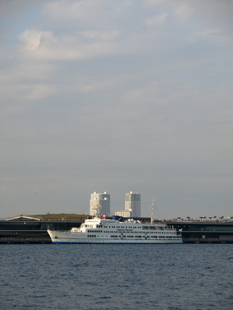 横浜73