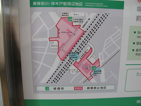 東神奈川駅と仲木戸駅の位置が分かる地図