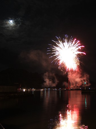 宇和島湾海上打ち上げ花火05
