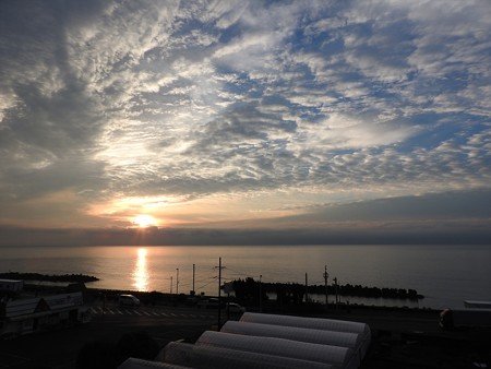 駿河湾の朝日03