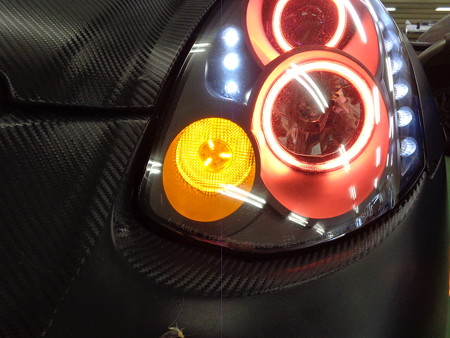 スカイラインＶ３５クーペ　東京都　ウインカー２色ＬＥＤ　橙