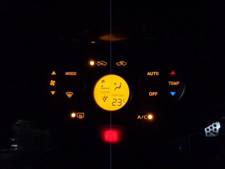 マーチ　ＬＥＤ打ち替え前　エアコンパネル