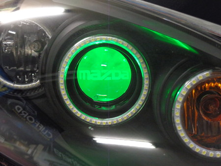 デミオ　埼玉県　プロジェクターＬＥＤ加工　マツダ加工(2)