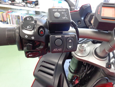 ＦＺ１　ナビ取付