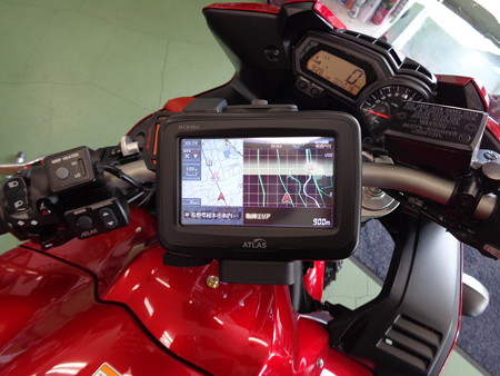 ＦＺ１　ナビ取付