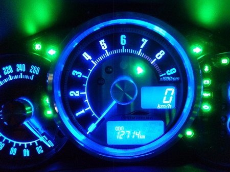 ＢＲＺ　山梨県　ＬＥＤ打ち替え　タコ
