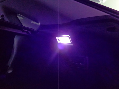 レクサスＲＸ　ルームランプＬＥＤ交換